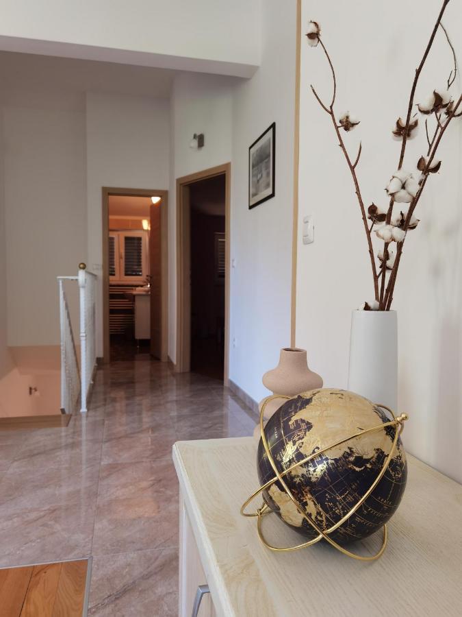 Apartment Luce Pićan Extérieur photo